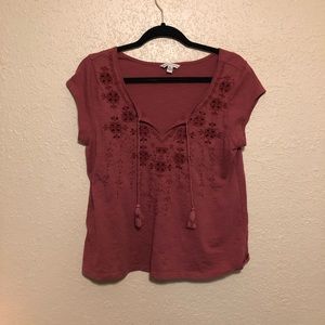 American Eagle Short Sleeve